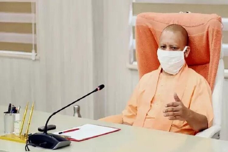 UP: CM Yogi ने किया बड़ा ऐलान, Corona से दिवंगत पत्रकारों के परिवारों को देंगे 10 लाख की आर्थिक मदद