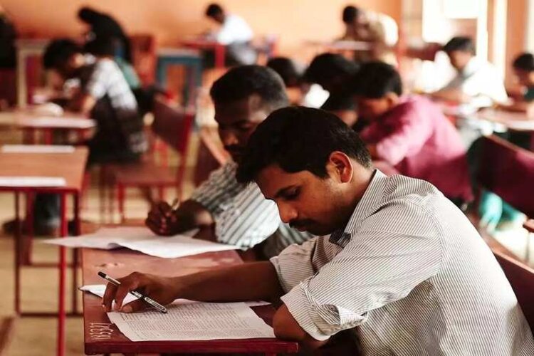 JEE Advanced Postponed: Corona के चलते जेईई एडवांस की परीक्षा भी हुई स्थागित