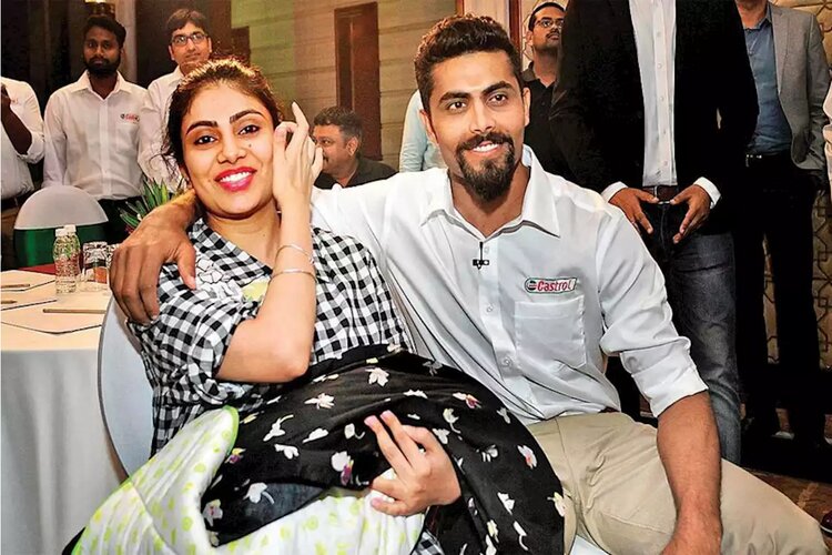 Ravindra Jadeja's wife violates Covid-19 norms, sister criticises 