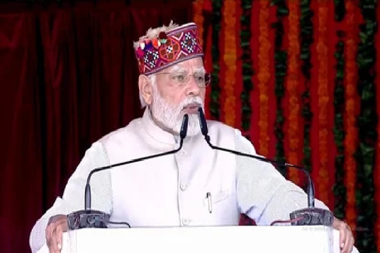 Modi in Shimla: मजबूत चुनावी पिच में पीएम बोले- घट रही गरीबी, भारत की सीमाएं पहले से कहीं ज्यादा सुरक्षित