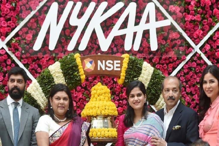 Nykaa: सबसे अमीर महिला बनी फाल्गुनी  नायर, अपने दम पर खड़ी कर दी 3300 करोड़ रुपये की कंपनी