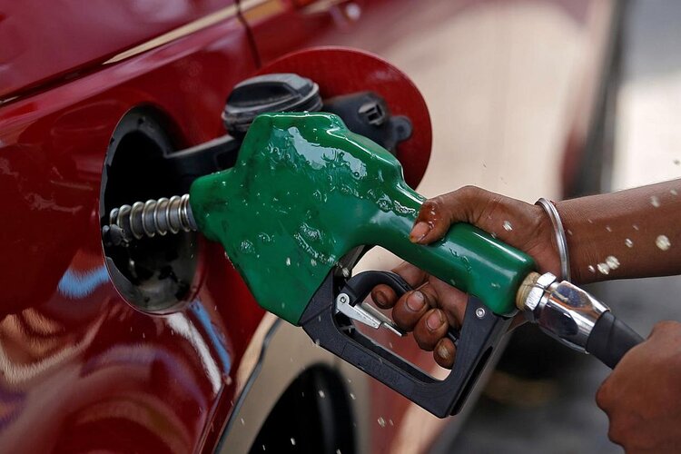 Petrol and Diesel price hikes in Delhi-NCR, Know the latest rates 
