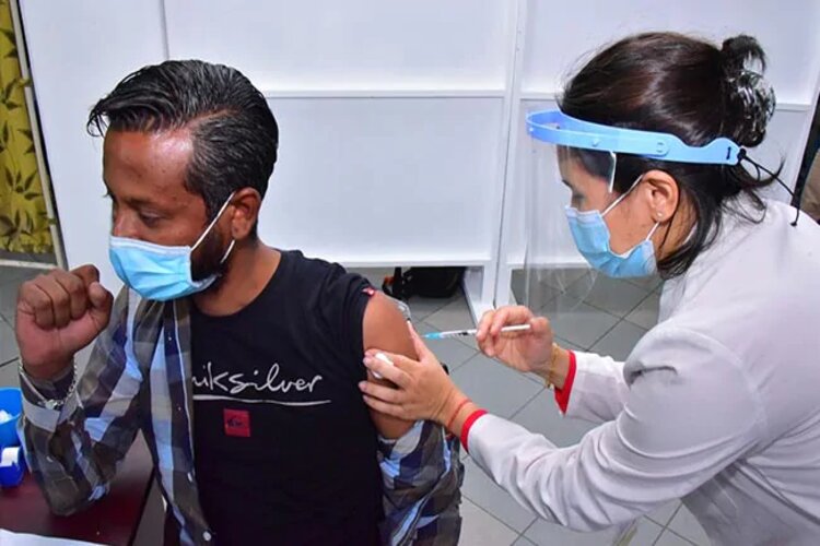 Covid-19 updates: India reports 30,549 fresh cases in the last 24 hours