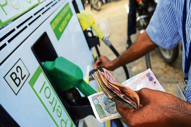 फिर से petrol diesel के मूल्य में हुआ इजाफ़ा, ये हैं नए रेट 