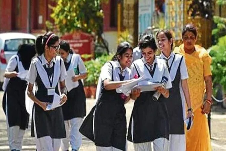 CBSE, ICSE Term 1 Offline Exams, SC dismisses Petition 