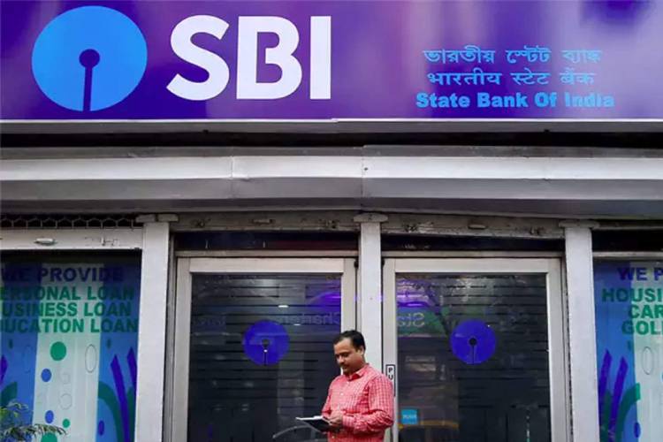  SBI की ये टिप्स रहेगी आपके लिए मददगार, जानिए कैसे नहीं होंगे कभी ऑनलाइन फ्रॉड का शिकार