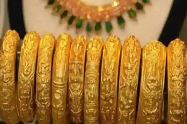 Gold price reaches Rs 47,300 per 10 gm , Silver jumps to Rs 61,928 per kg