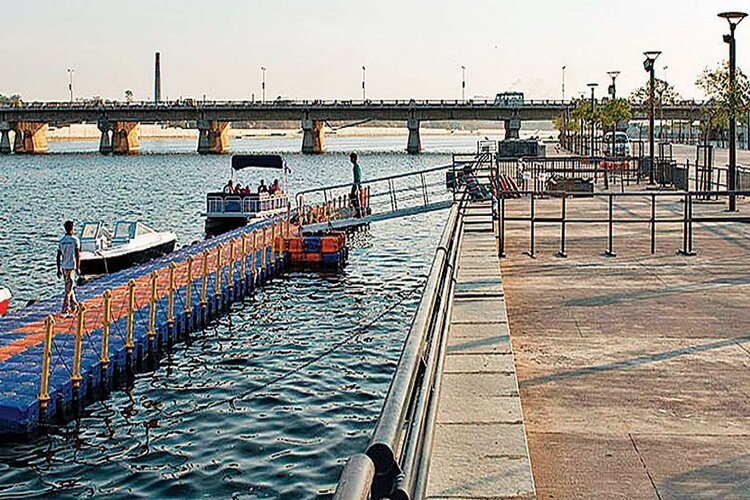 Gujarat: New variant of Corona virus found in Sabarmati river
