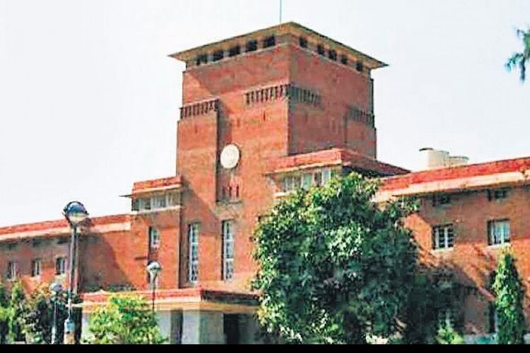 Delhi University's Final year exams to be held in Online and Offline mode 