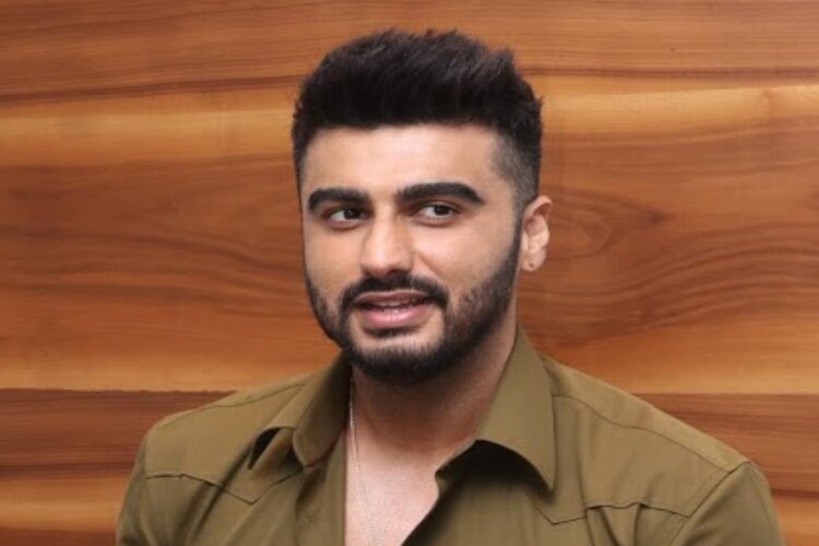 Arjun Kapoor quarantines self after testing Covid Positive 