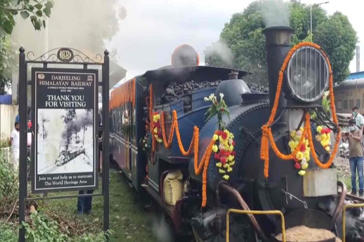 Indian Railways launches Jungle Tea Toy-Train Safari on Darjeeling Himalayan Railway route 