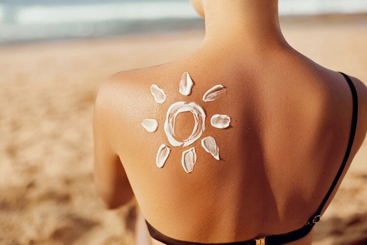 Sunscreen may not be Effective, Could be Harmful: Says Study 