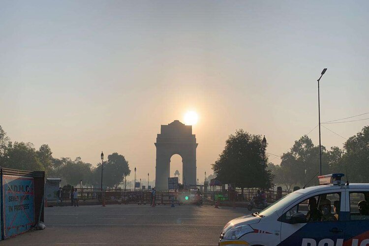 Phase 2 unlock: Metro will run at 50% capacity, shops and malls to be open under odd-even