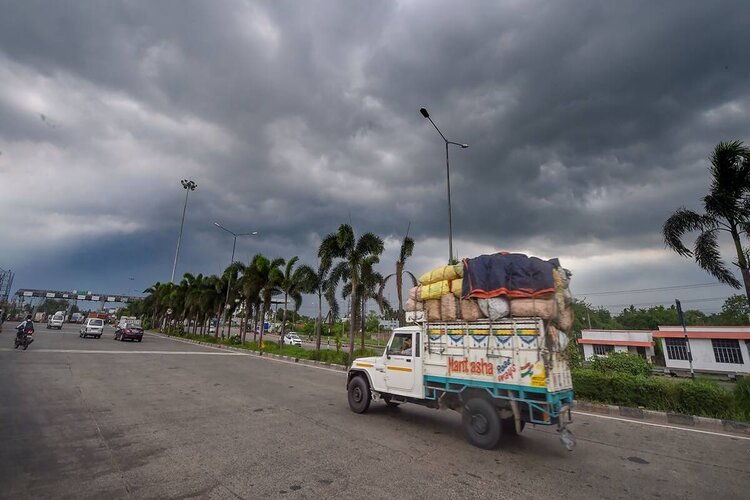 Yaas Cyclone predicted in UP Bihar