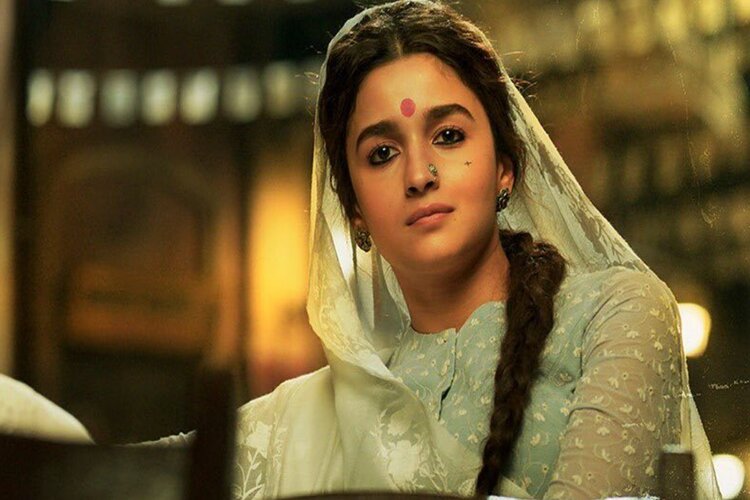 Alia Bhatt's upcoming Gangubai Kathiawadi set to release in Jan 6,2022 