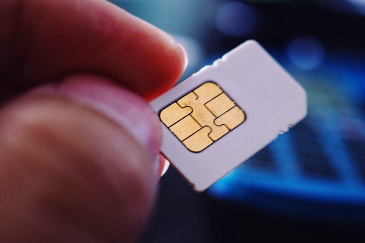 SIM CARD के लिए बदले नियम, इस वर्ष से कम उम्र वालों को नहीं मिलेगी सिम 