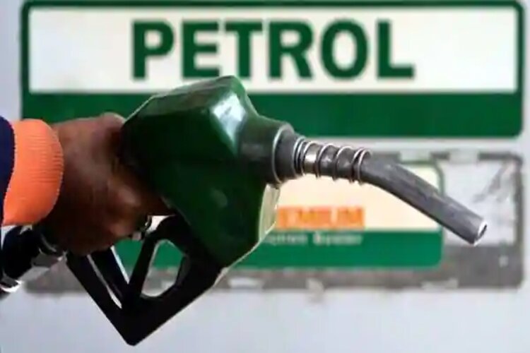 Petrol-Diesel Price hikes again, Check the Latest Rates 