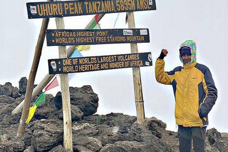 Telangana: 13-year-old girl Scales Mount Kilimanjaro 