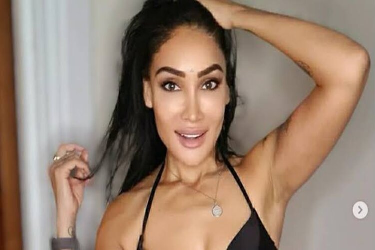 Sofia Hayat slams Karan Johar to promote nepotism, says 'Karan Johar worse than Salman Khan'