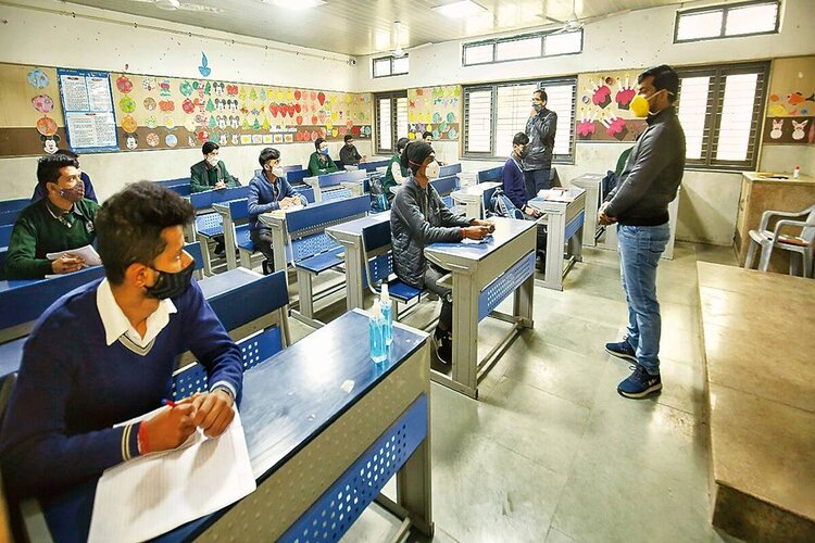 496 Students From Delhi Govt Schools Qualify NEET 2021 