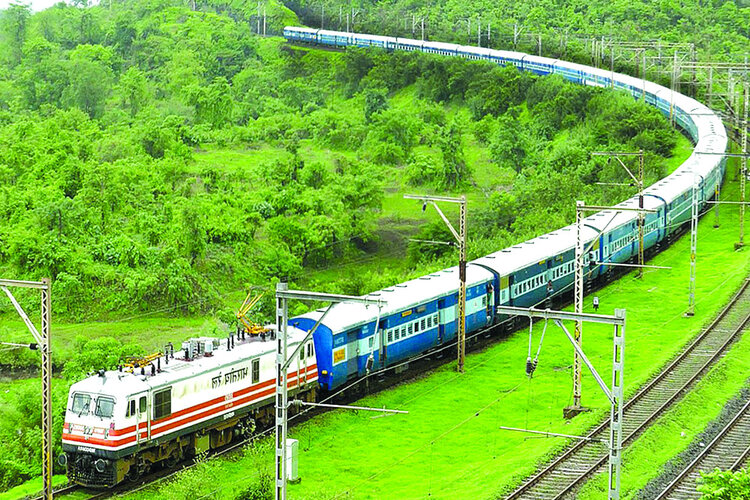 Indian Railways to Restart Catering and other Amenities in Trains 