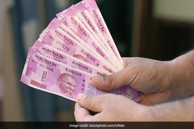 Central Govt hikes Dearness Allowance by 3% ahead of Diwali 