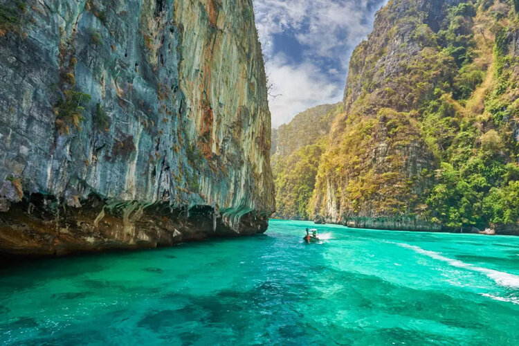 Thailand announces Quarantine-free Travel Rules for 45 Nations 